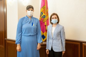 Victor Ponta ia în derâdere întâlnirea dintre Maia Sandu şi Kovesi: Se luptă doamnele cu corupţii, dar nu pot să iasă pe stradă că le ia Cristi Rizea la fugăreală